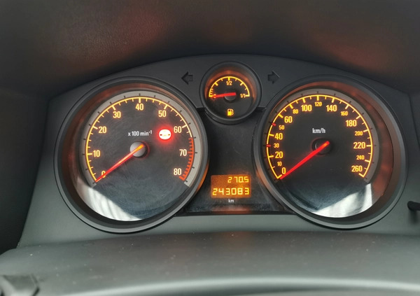 Opel Astra cena 17500 przebieg: 243080, rok produkcji 2011 z Ostróda małe 704